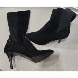 Simply Vera Vera Wang Svannabelle Black Suede High Heel Boots 10M Lightweight